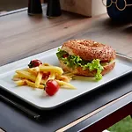 Reynabe Boutique Szálloda