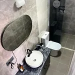 Reynabe Boutique Szálloda *