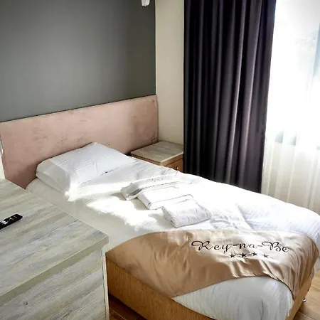 Hotel Reynabe Boutique *
