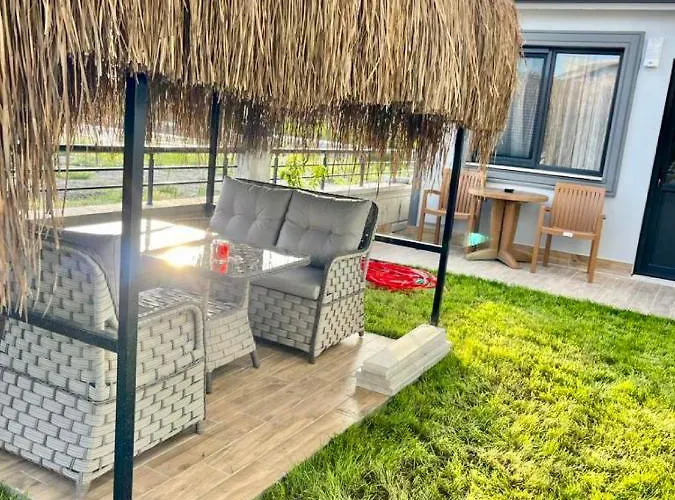 Reynabe Boutique * Dikili