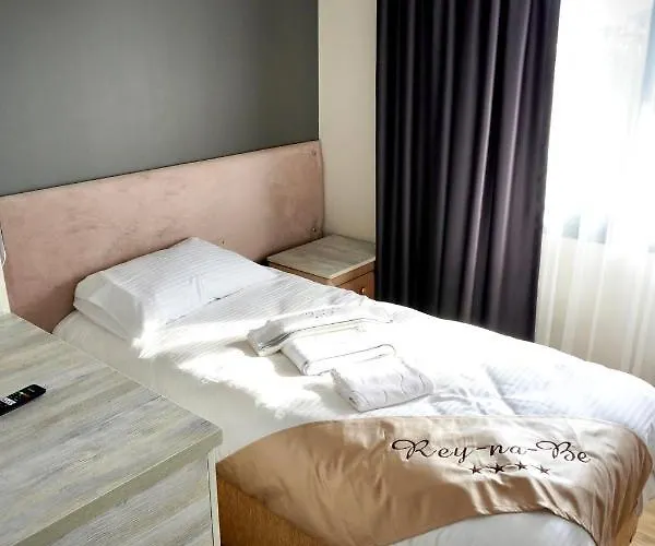 Hotel Reynabe Boutique *