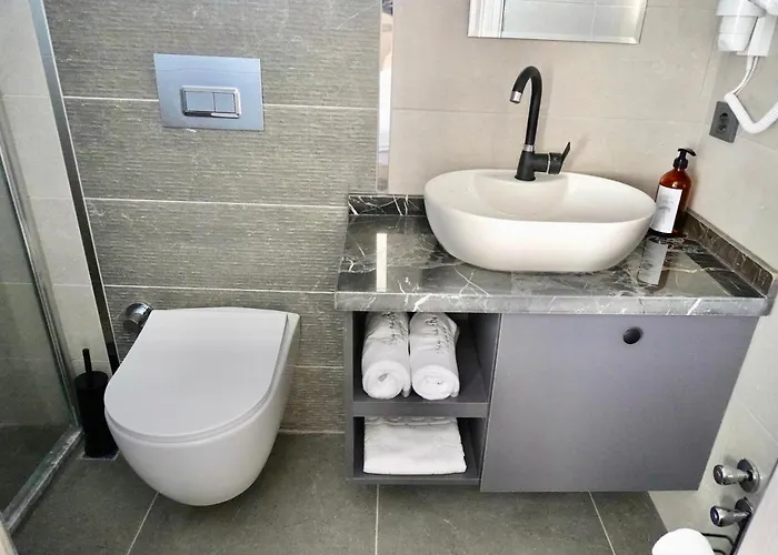 Reynabe Boutique Dikili