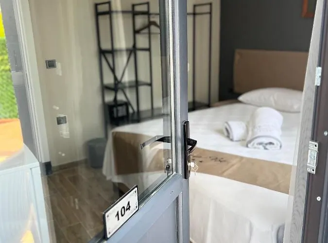 Reynabe Boutique דיקילי