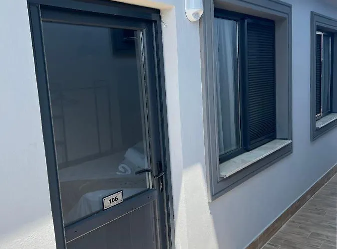 מלון Reynabe Boutique